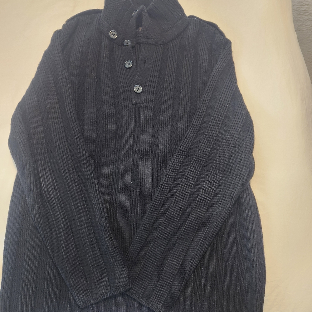 Banana Republic Men's Dark Ribbed Turtleneck Sweater